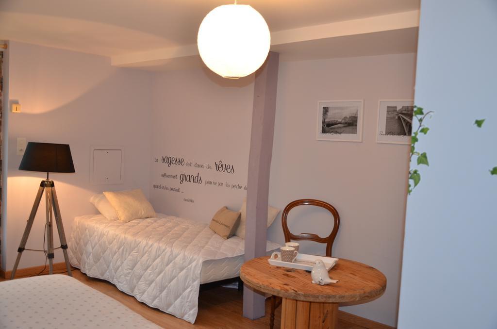 Bed and Breakfast L'Arbre D'Alais Saint-Fulgent Pokój zdjęcie