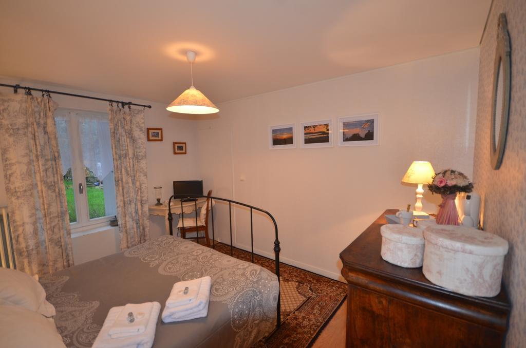 Bed and Breakfast L'Arbre D'Alais Saint-Fulgent Pokój zdjęcie